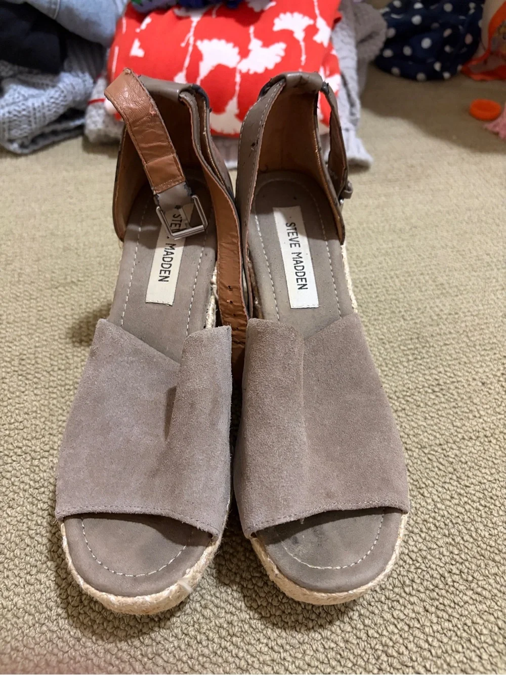 *signs of wear shown in pictures - Steve Madden Jaylen Espadrille Heels